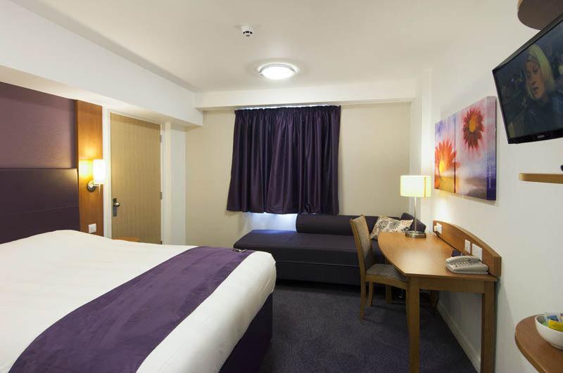 Premier Inn York North West מראה חיצוני תמונה